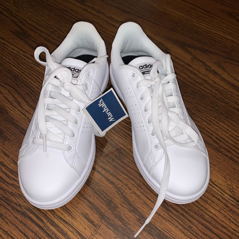 Adidas Cloud Foam (Never Worn)